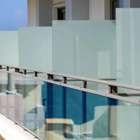Manousos Hotel 3*