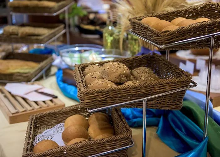 Szálloda Manousos Rhodes City