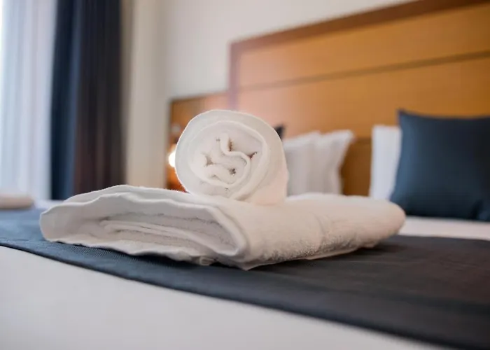 Manousos 3* Rhodes City